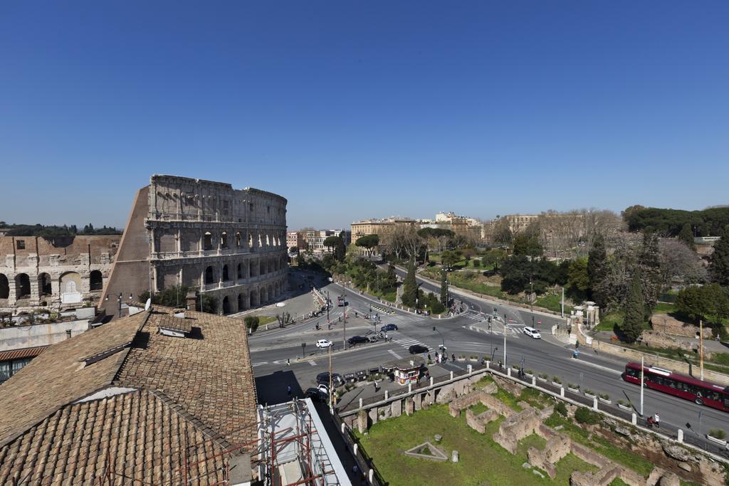 Eve Penthouse Colosseo Roma Exterior foto